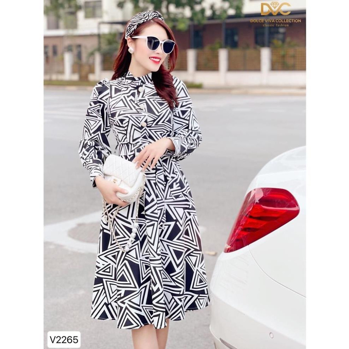 Mê mẩn váy siêu xinh cho bé gái của Dolce  Gabbana