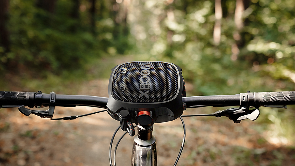 Loa Bluetooth LG XBOOM GO XG2 - Hàng Chính Hãng
