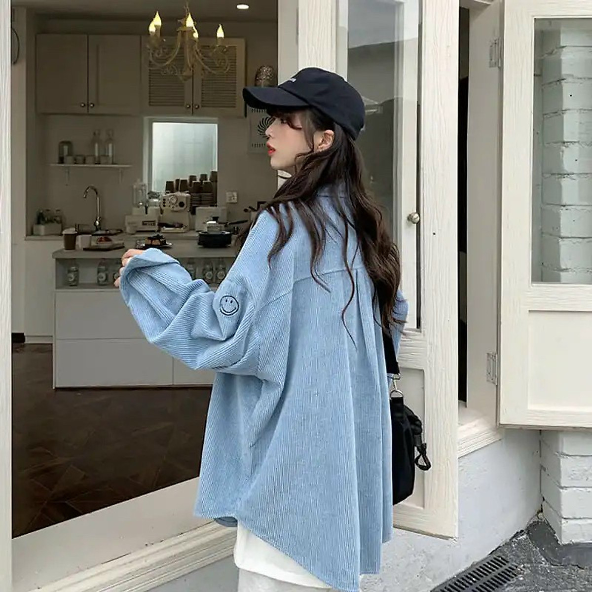 Áo khoác Sơ Mi Nhung Tăm Gân 2 Túi Nút Bấm Form Rộng Unisex Nam Nữ Style  Hàn Quốc Ulzzang  Giá Sendo khuyến mãi 167000đ  Mua ngay  Tư vấn