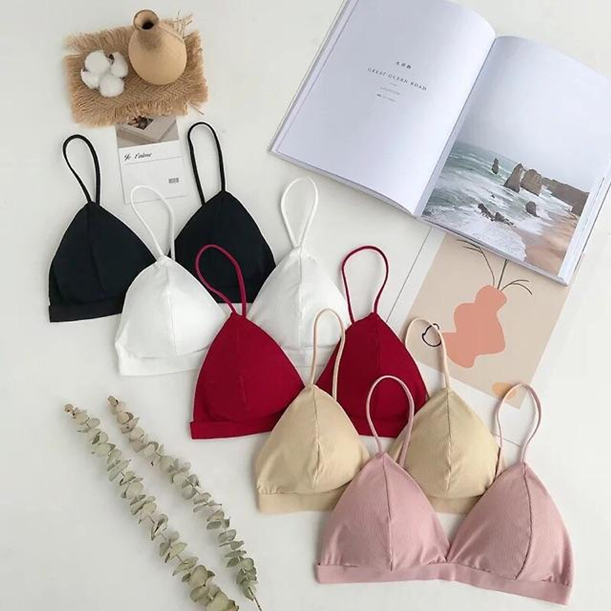 Áo bra đơn giản dễ phối đồ