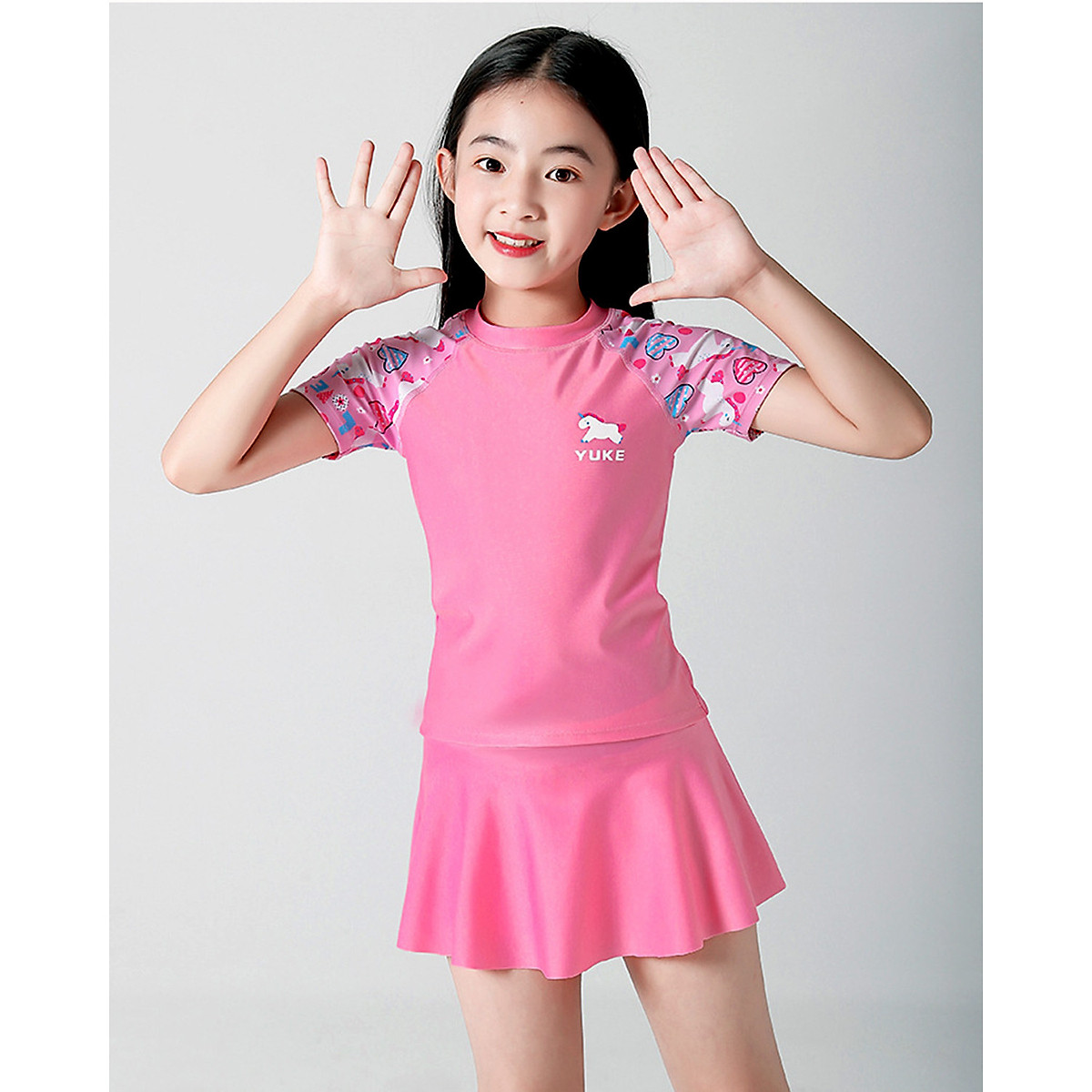 Đồ bơi cho bé gái kiểu Hàn Quốc màu hồng phấn size từ 14kg đến 43kg