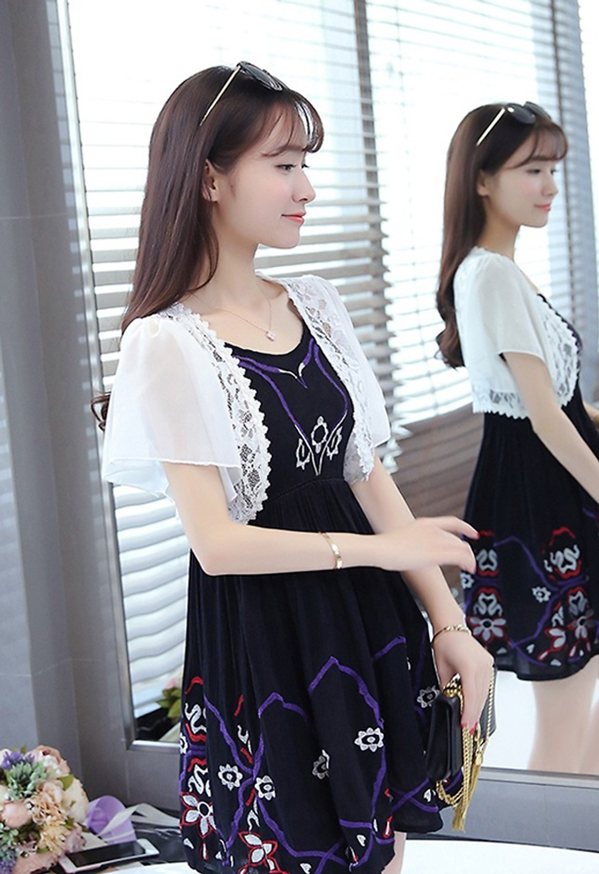 Mua Áo khoác ren tà ngắn 06 C107 - Hồng - L tại Cỏ Boutique Mua Áo Khoác Ren Tà Ngắn 06 C107 - Hồng - L Tại Cỏ Boutique