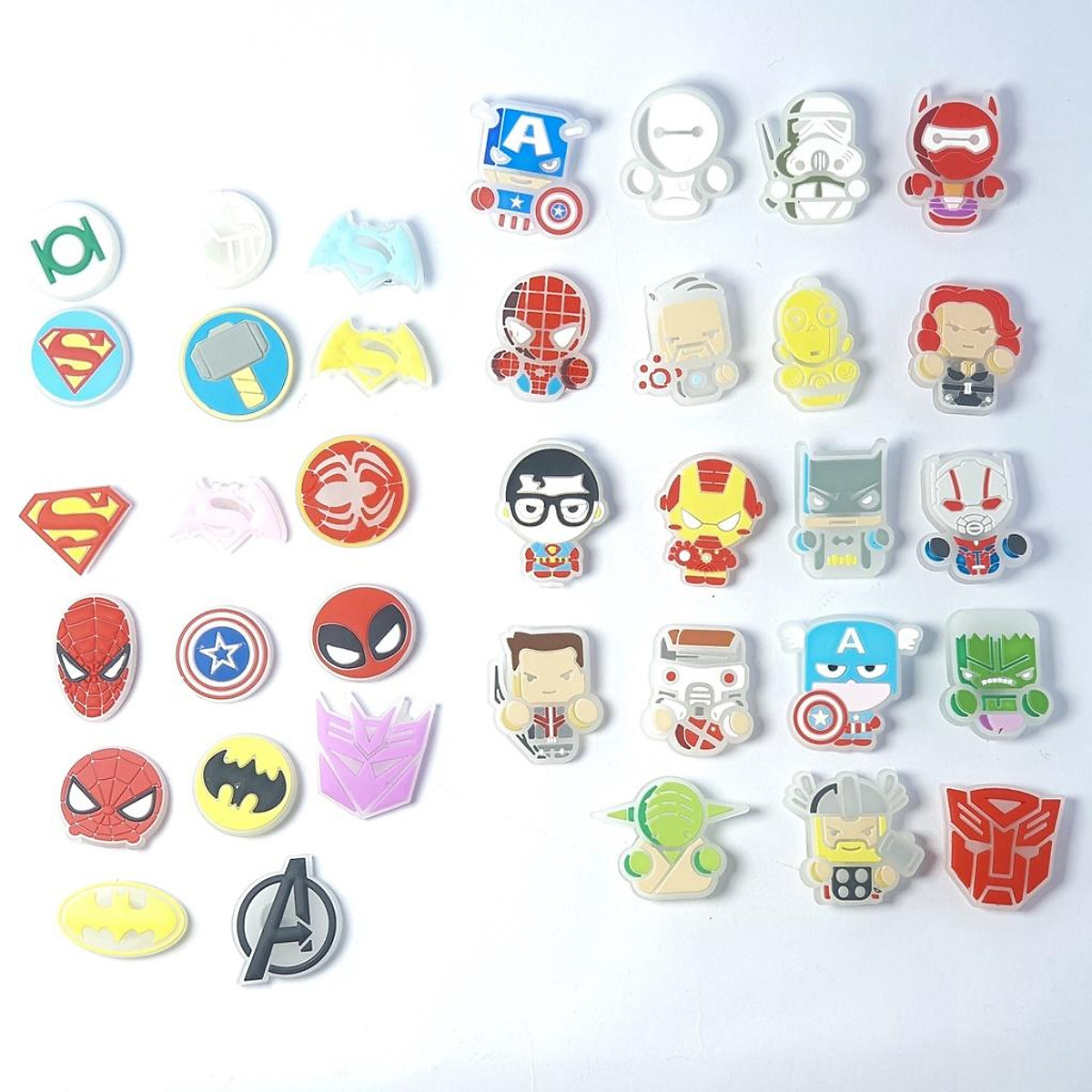 Jibbitz / Sticker phản quang gắn dép