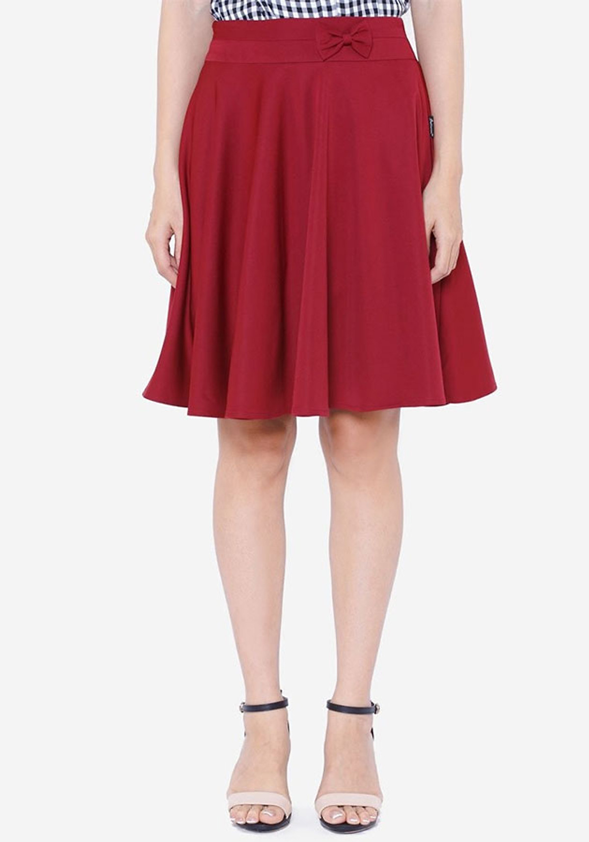 Váy xoè đỏ đô xếp ly đầu tay cổ lưới đai dời  Cosmo Design