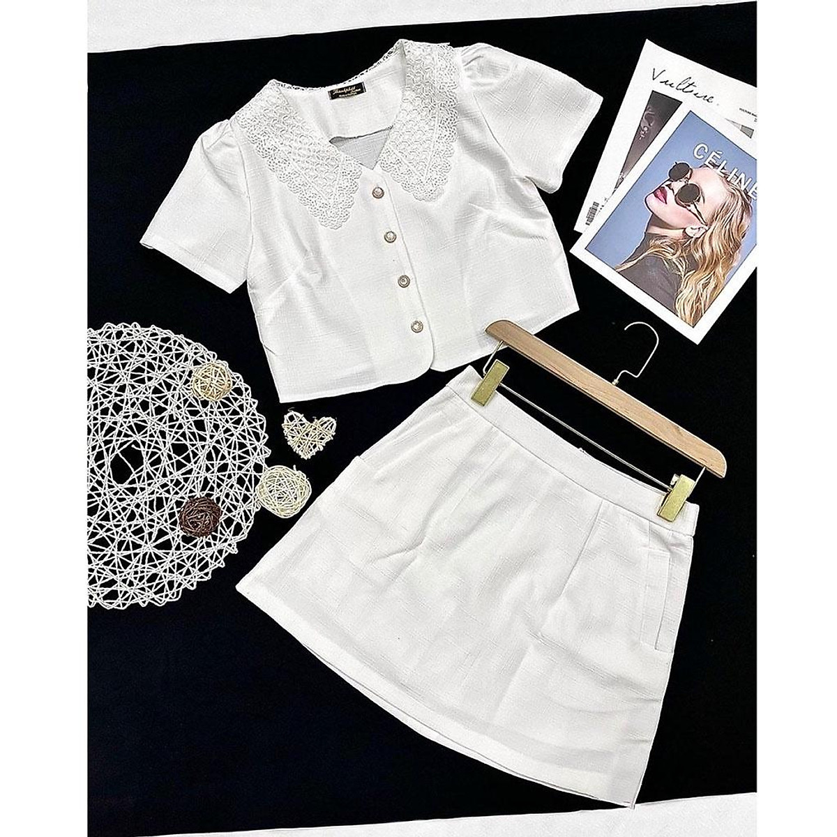 Những cách mix áo croptop form rộng cực chất cho các cô nàng #13 Những cách mix áo croptop form rộng cực chất cho các cô nàng