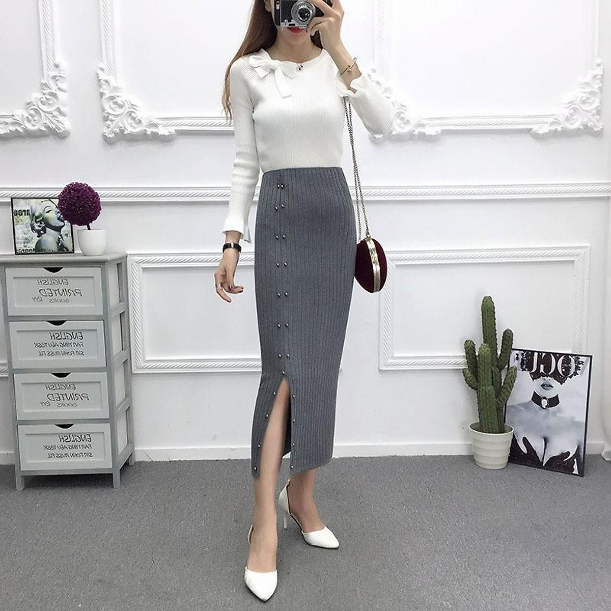 10 cách phối chân váy xẻ tà sành điệu cá tính cho chị em Cardina #40 10 cách phối chân váy xẻ tà sành điệu cá tính cho chị em Cardina