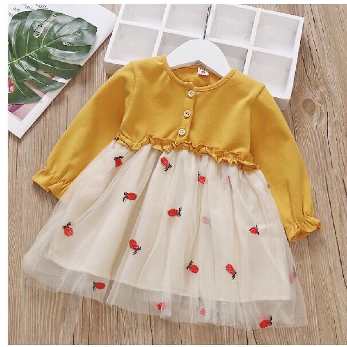 Áo đầm linen vàng mù tạt bé gái thêu chim én  Mustard Linen Embroidered  Kid Dress