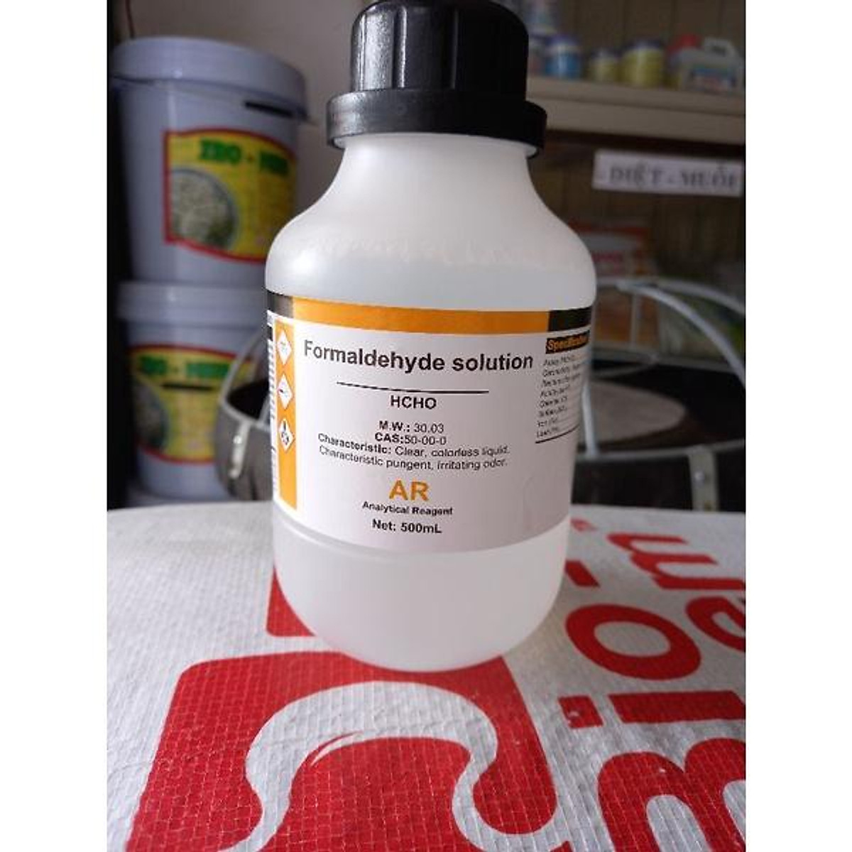 Formaldehyde (Formol, Formalin) HCHO 3740 chai 500ml Bể cá & Phụ kiện