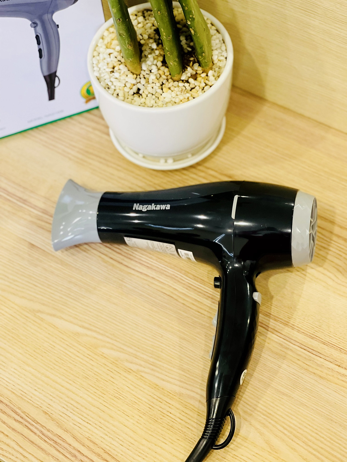 Máy Sấy Tóc Nagakawa NAG1606 (2000W) - Hàng Chính Hãng
