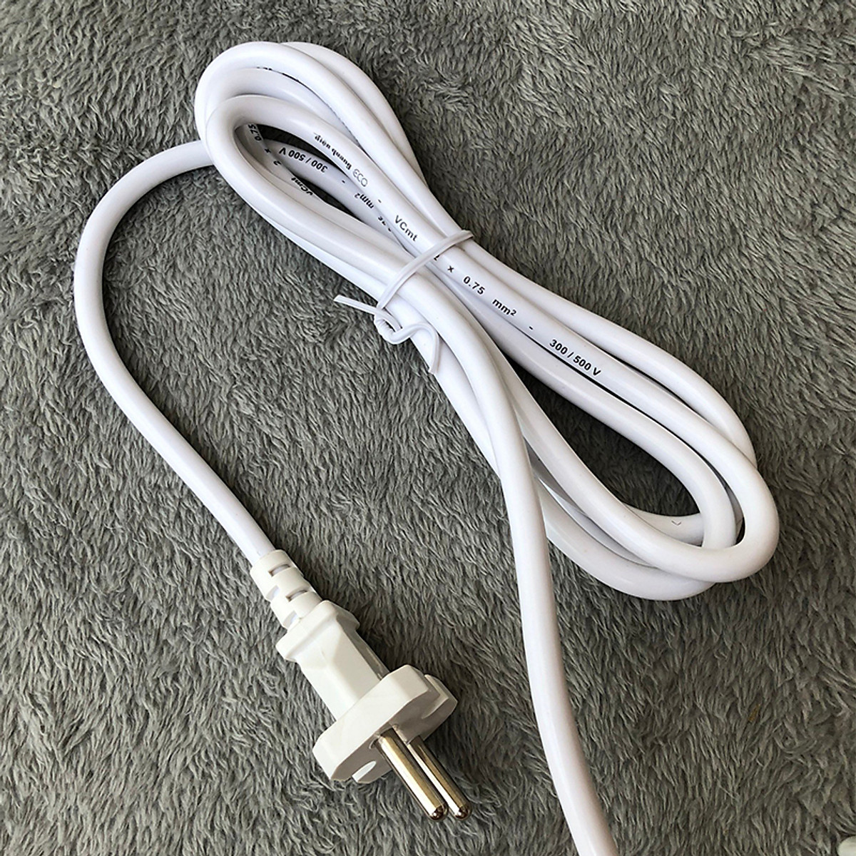 Ổ Cắm 6 Lỗ 3 Chấu Dây 2 Mét Điện Quang ĐQ ESK 2WR 63ECO - Trắng Đỏ
