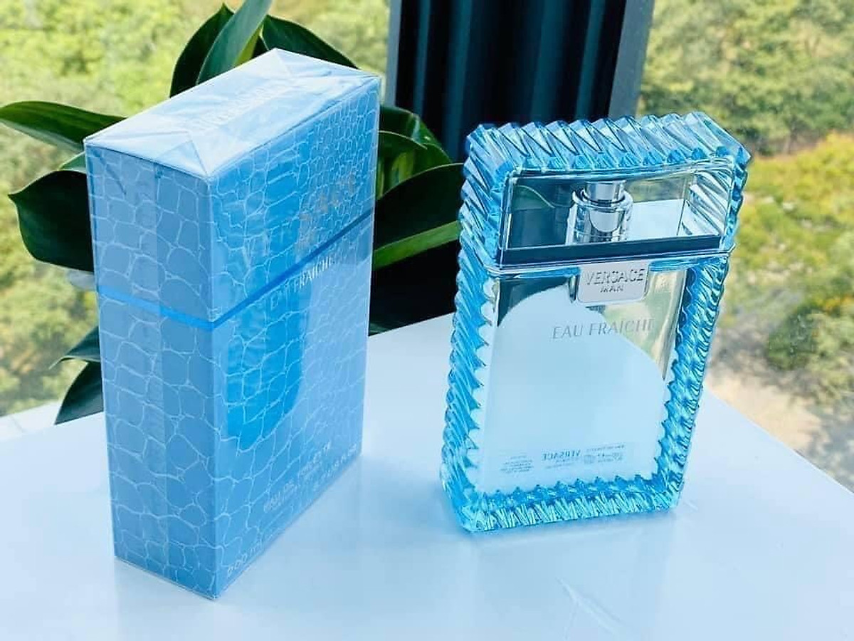 Nước Hoa Nam Versace Man Eau Fraiche - Eau De Toilette (100ml)