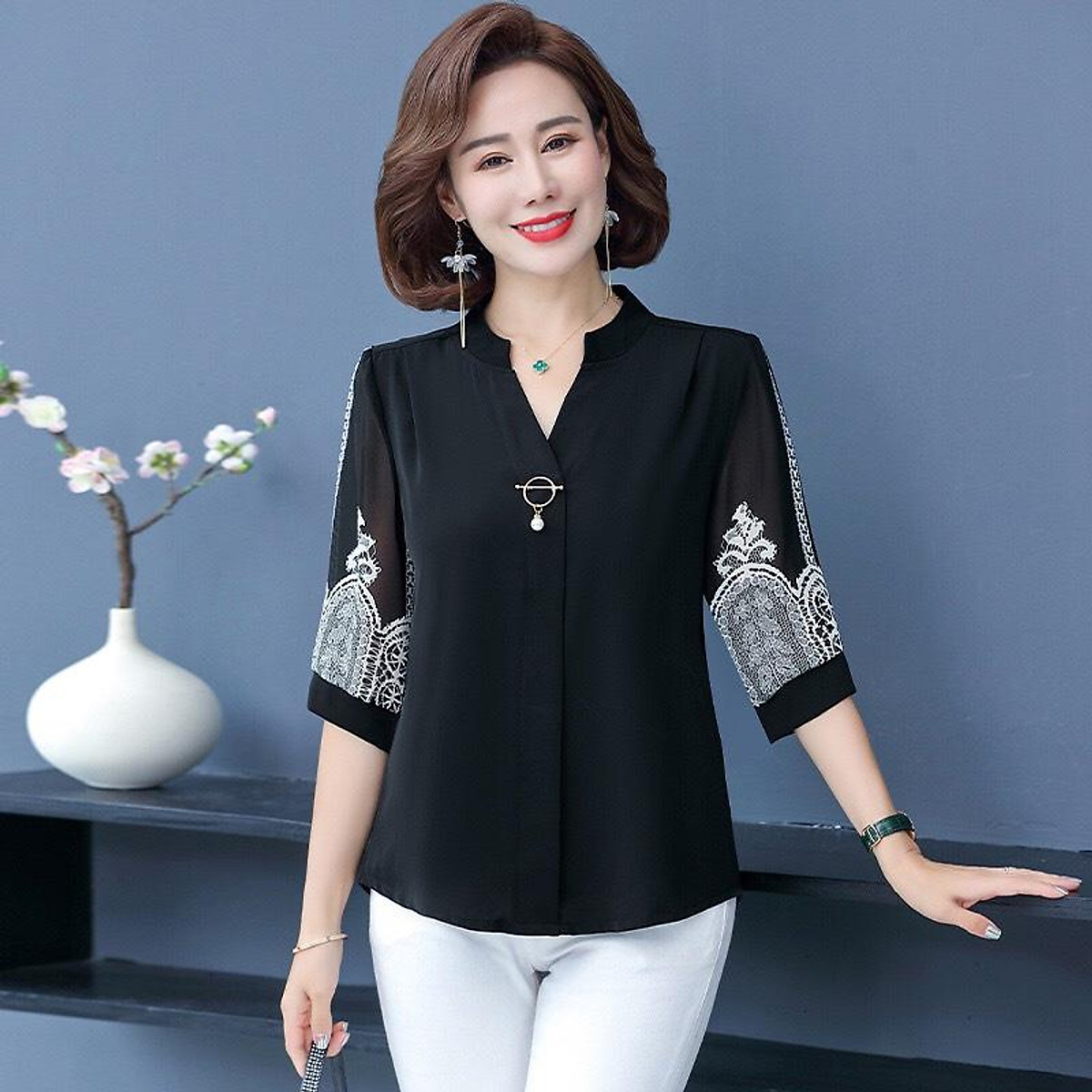 Áo sơ mi dịu dàng quý phái cho Nữ giới tuổi trung niên  Lady Shop