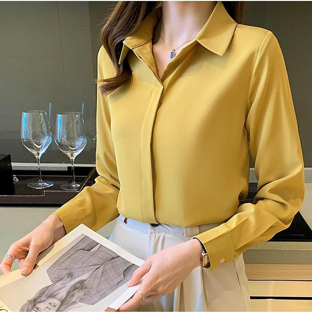 Áo Sơ Mi Nữ Công Sở Màu Vàng Cổ Đức CHIPY Kiểu Hàn Quốc Vintage Ulzzang Form Rộng Dài Tay Đẹp Chất Lụa Cao Cấp A2V Áo Sơ Mi Nữ Công Sở Màu Vàng Cổ Đức Chipy Kiểu Hàn Quốc Vintage Ulzzang Form Rộng Dài Tay Đẹp Chất Lụa Cao Cấp A2V
