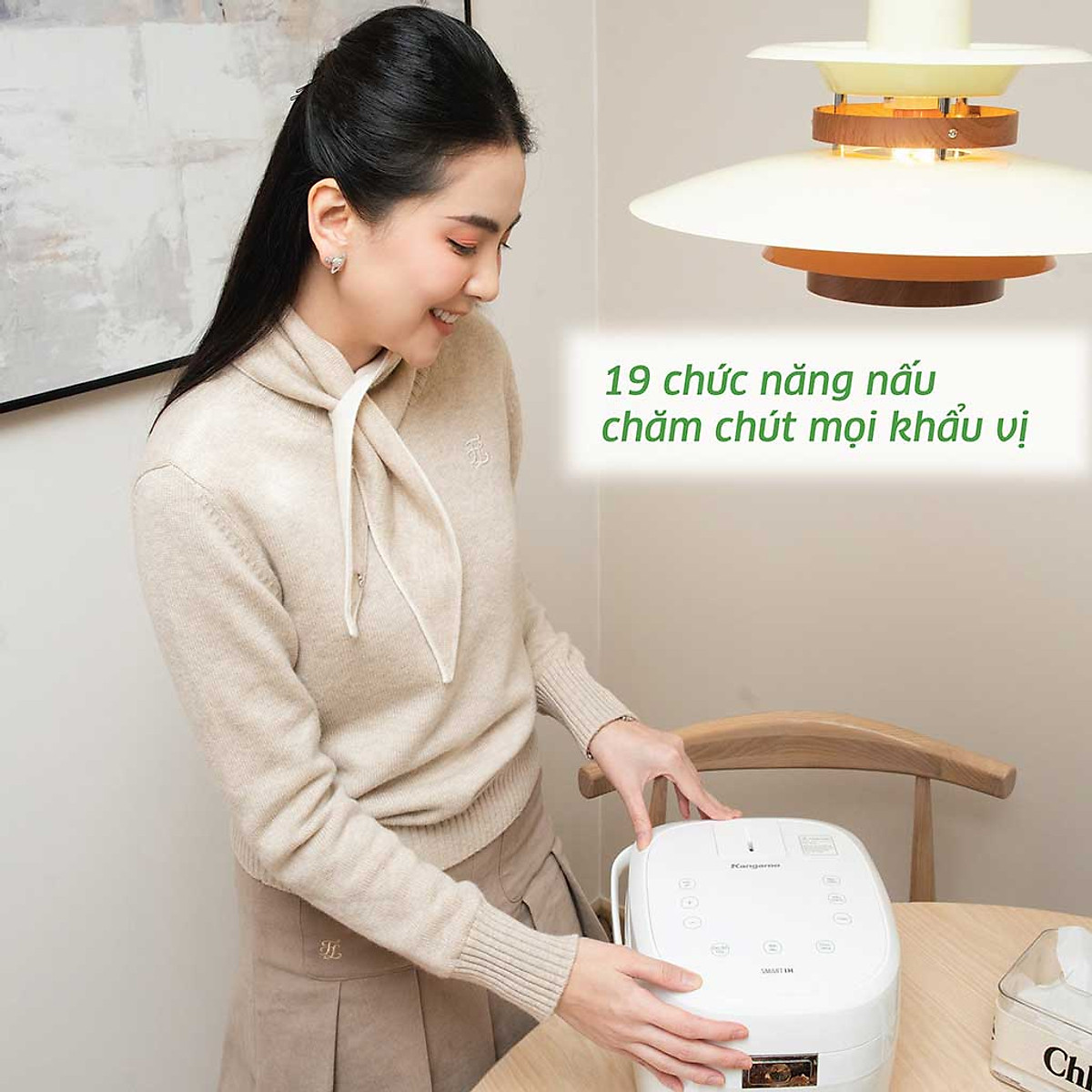 Nồi cơm điện cao tần Kangaroo model KGR12IH1, dung tích 1.2L, công suất 1100W, công nghệ IH hiện đại, nhiệt tỏa đều, làm nóng nhanh, 19 chức năng nấu tự động được cài đặt sẵn - Hàng chính hãng