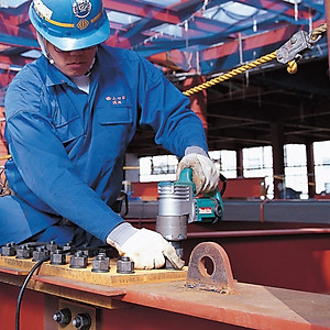 [Trả góp 0%]Máy Siết Cắt Bu Lông Makita 6922NB