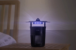 Máy Bắt Muỗi Và Diệt Côn Trùng UV Hàn Quốc MOSCLEAN