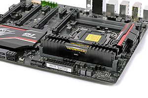 Mua RAM Corsair Vengeance LPX (2 x 4GB) 8GB DDR4 2133 C13