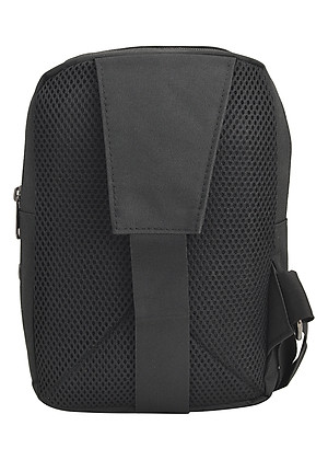 Túi Đeo Chéo Sành Điệu HARAS HR118 (26 x 17 cm) - Đen