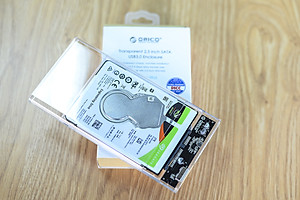 Hộp Đựng Ổ Cứng Di Động HDD Box 2.5 ORICO 2139U3 USB3.0/2.5 Nhựa Trong Suốt - Hàng Chính Hãng