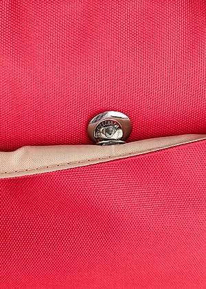 Cặp Đeo Laptop Editor Briefcase Mikkor EB 009 - Đỏ 