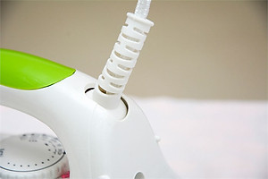 Bàn Ủi Khô Panasonic NI-317TXRA – Xanh Lá - Hàng chính hãng