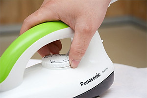 Bàn Ủi Khô Panasonic NI-317TXRA – Xanh Lá - Hàng chính hãng