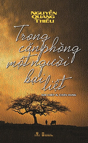 Sách Trong Căn Phòng Một Người Bại Liệt