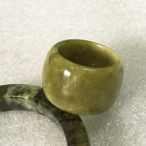 Nhẫn vuông ngọc vàng cho nam size 2.2 cm cho mệnh Thủy và Kim