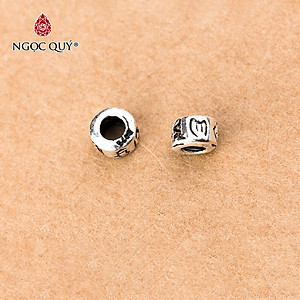 Combo 4 cái charm bạc chặn hạt hình trụ họa tiết lục tự minh chú - Ngọc Quý Gemstones