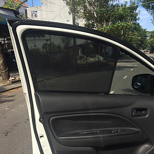 Rèm che nắng hít nam châm dành cho xe Mitsubishi (Loại 1)