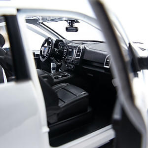 Mô Hình Xe Ford Raptor F-150 Special 2017 White 1:24 Maisto MH-31266