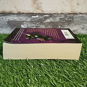 Sách Harry Potter and The Deathly Hallows : Book 7 (Harry Potter và Bảo Bối Tử Thần) (Paperback) (English Book)