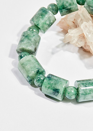 Vòng tay phong thủy đá cẩm thạch đốt vuông 13x13mm mệnh hỏa , mộc - Ngọc Quý Gemstones