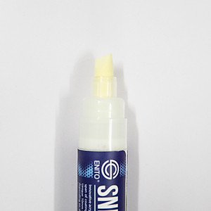 Bút Làm Trắng Đế Giày - Bút Repaint Giày Chuyên Dùng - Enito Sneaker Pen - 10ml - Hàng Chính Hãng