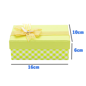 Hộp Quà Chữ Nhật C212 - 16 x 10 x 6 cm – Giao màu ngẫu nhiên