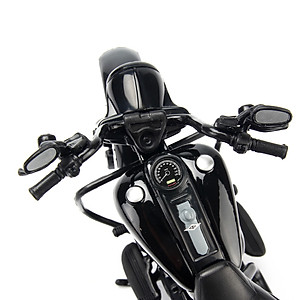 Mô Hình Xe Harley Davidson 2017 Roadking Special 1:12 Maisto MH-32336