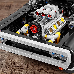 Đồ chơi lắp ráp mô hình LEGO TECHNIC ALL Siêu Xe Dom's Dodge Charger màu đen huyền bí 42111