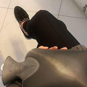 Túi chườm nóng lạnh nhập khẩu 100% từ Đức thương hiệu Fashy dòng cổ điển, tiêu chuẩn chất lượng Châu Âu giúp giảm các cơn đau kỳ kinh nguyệt, đau đầu,... hạ sốt tự nhiên, phù hợp cho người lớn, nhiều màu sắc