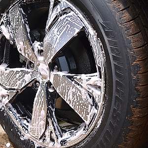 DUNG DỊCH RỬA KHOANG MÁY, MÂM XE, KHUNG GẦM Ô TÔ KM20  [5 Lit]