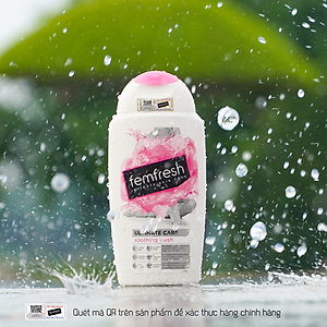 Dung dịch vệ sinh phụ nữ cao cấp Femfresh Soothing Wash 250ml