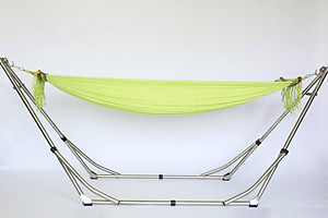 Bộ võng xếp BAN MAI: khung inox VIP và lưới mềm dày 99 ( Giao màu ngẫu nhiên )