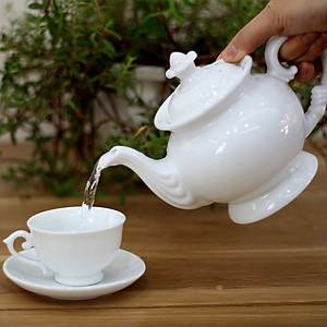 Bộ ấm chén men trắng Cát Tường  - bộ bình trà, bình uống trà cao cấp