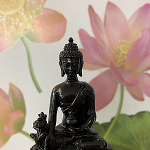 Tượng đá Phật Dược Sư Lưu Ly Quang ngồi tòa sen - Cao 12cm - Màu đen