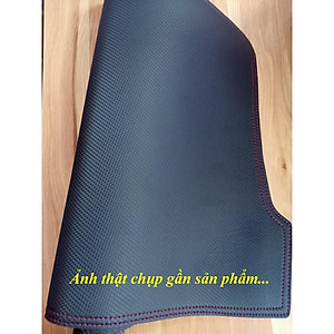 Thảm Taplo Da Carbon Dành Cho Xe Mitsu Attrage 2018 2019 2020 2021