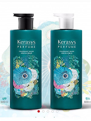 Dầu gội nước hoa hương vani và xạ hương trắng Kerasys Charmant Musk Hàn Quốc 600ml tặng kèm móc khóa 