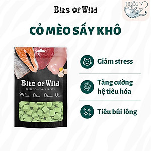 Thức ăn cho mèo Bite Of Wild Cỏ Mèo, Gan Gà, Trứng Gà, Thịt Tươi Sấy Khô Không Chất Bảo Quản