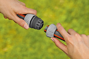 Cút nối ống dây 3/4" (19mm) Gardena 18233-50