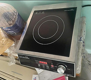 Bếp điện từ đơn công nghiệp KL671