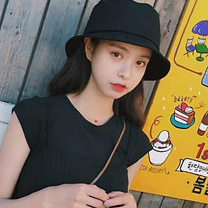 Mũ rộng vành trơn đơn giản dễ phối đồ, vành rộng chống nắng, chất liệu vải mềm mại, thoải mái - Hạnh Dương