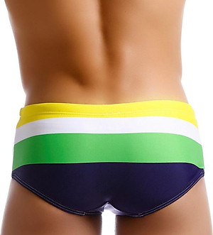 Quần bơi nam đẹp phối nhiều màu sắc, trẻ trung và độc đáo